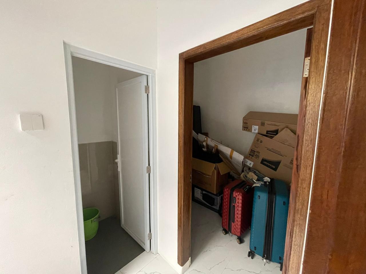Dijual rumah baru spesial di Matraman, Palmeriam, Jakarta Timur