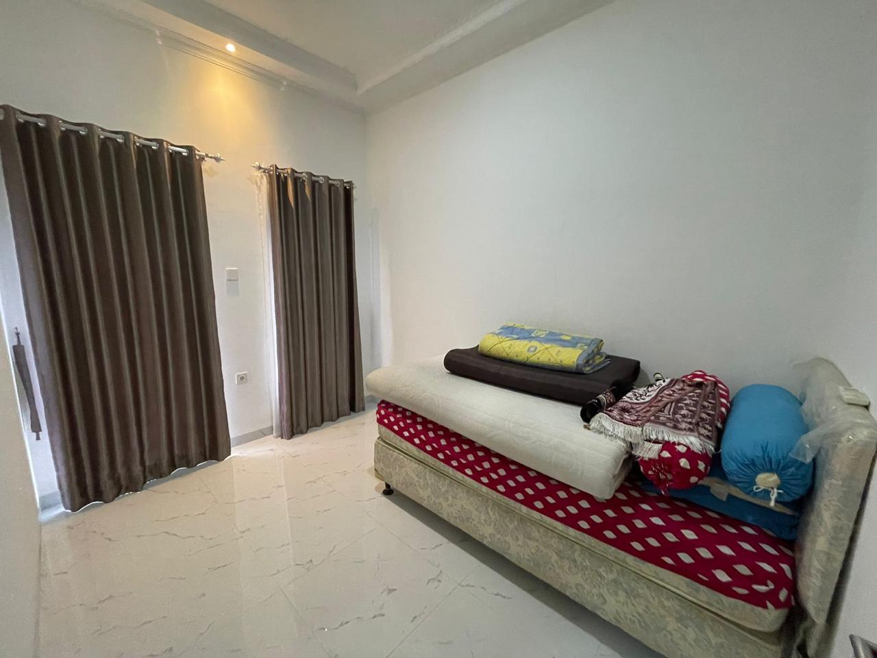 Dijual rumah baru spesial di Matraman, Palmeriam, Jakarta Timur