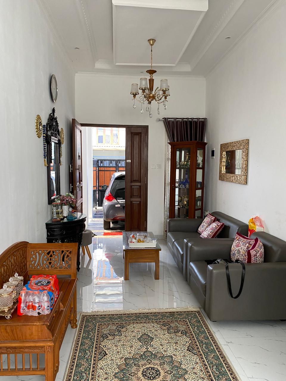 Dijual rumah baru spesial di Matraman, Palmeriam, Jakarta Timur