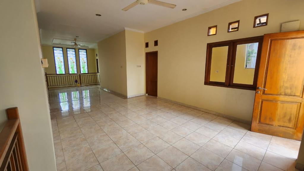 Jual Cepat Rumah Besar di Cipinang, Pulo Gadung, Jakarta Timur