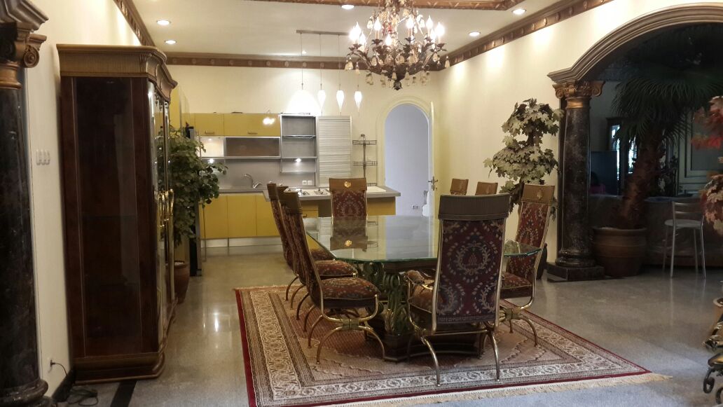 Dijual rumah klasik di Kemang, Bangka, Mampang Prapatan, Jakarta