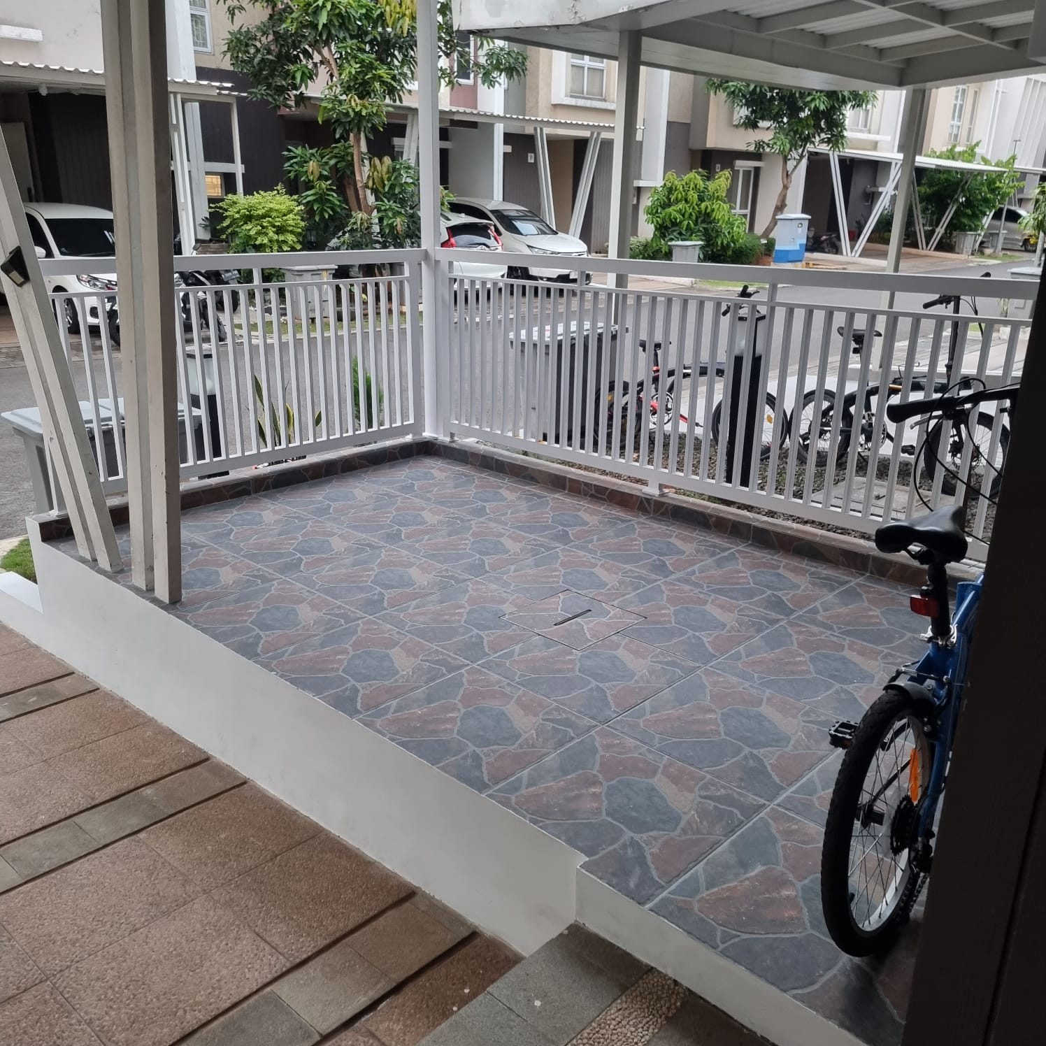 Dijual rumah di Summarecon Serpong cluster Rossini, Medang
