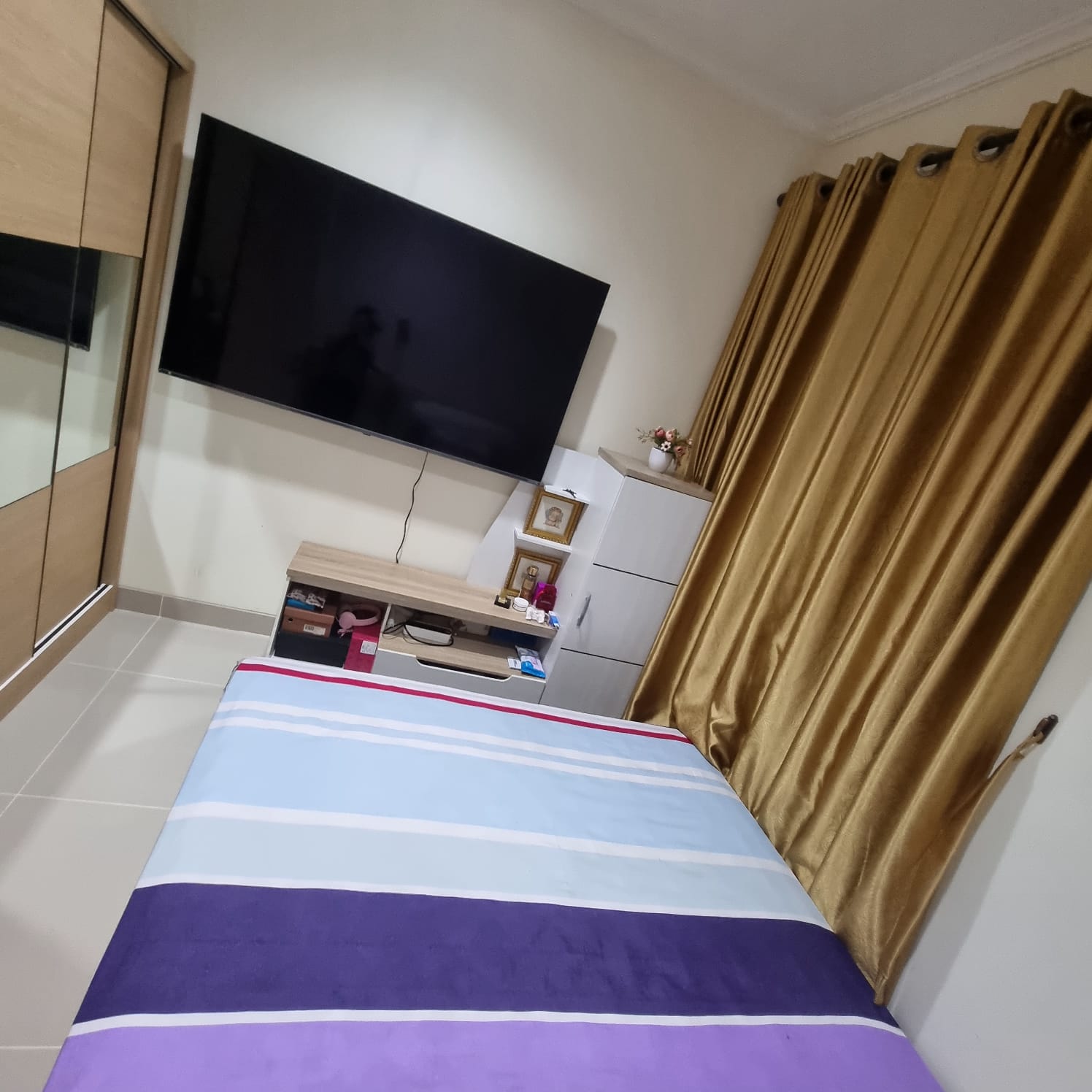 Dijual rumah di Summarecon Serpong cluster Rossini, Medang