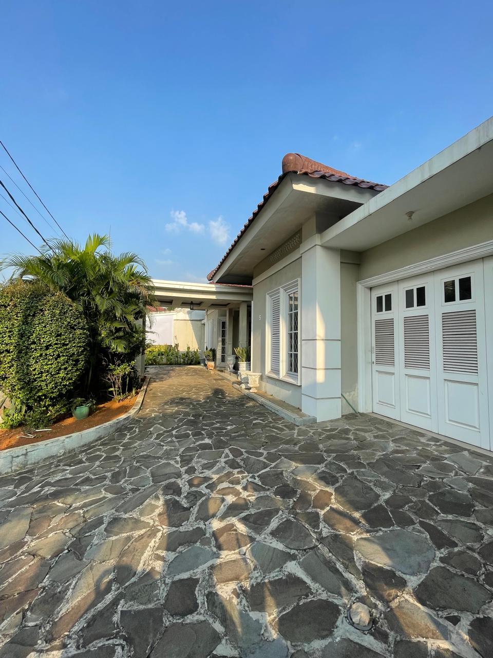 Disewakan rumah Nyaman di Cluster di Perumahan  Ceger