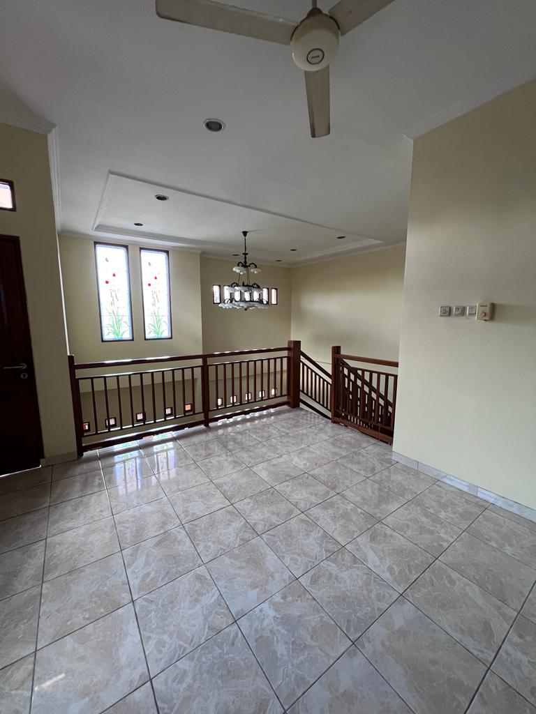 Jual Cepat Rumah Besar di Cipinang, Pulo Gadung, Jakarta Timur