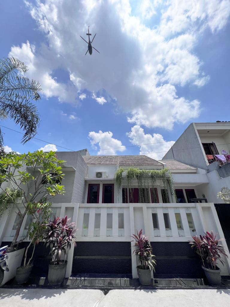 Dijual rumah komplek cantik di Cireundeu, Ciputat Timur