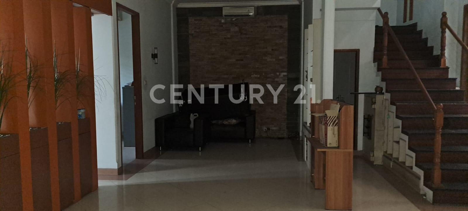 Dijual rumah 2 muka dan ruko siap huni Di Menteng, Jakarta Pusat