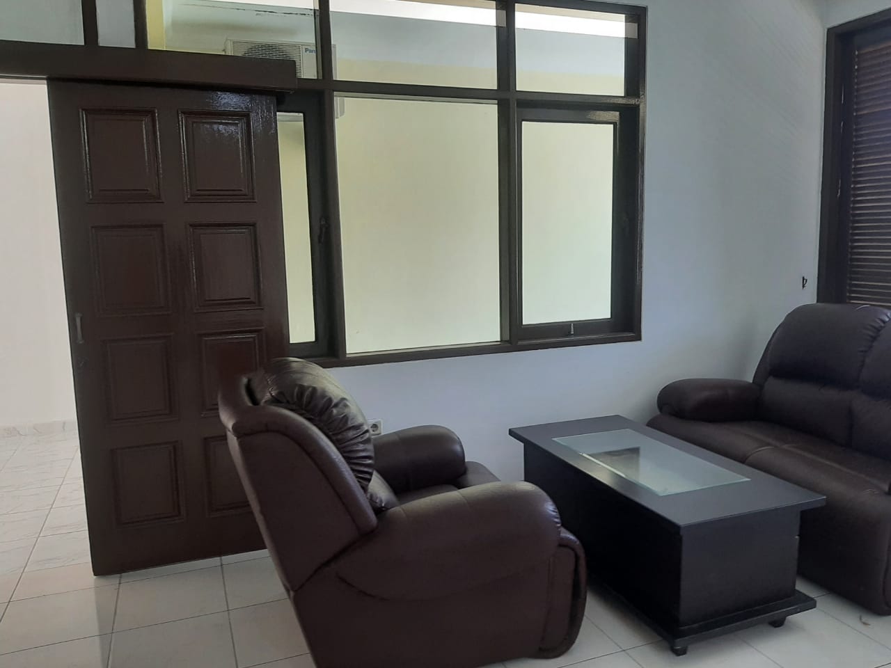 Dijual rumah komplek siap huni di Modernland, Kelapa indah