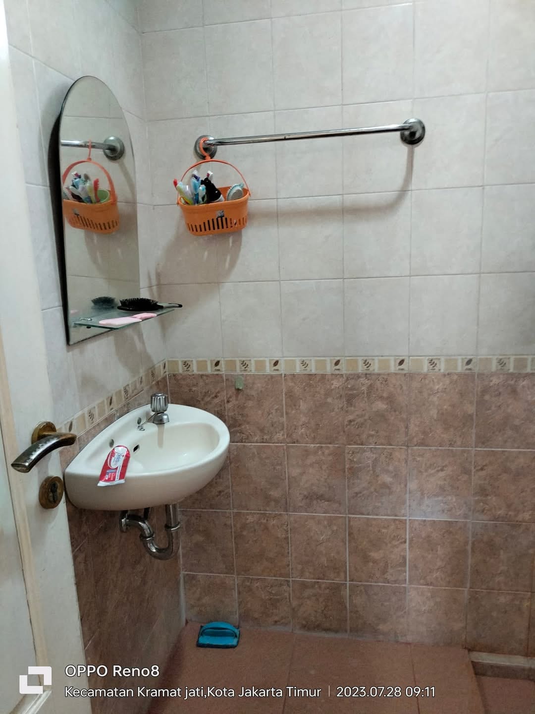 Dijual rumah Dukuh, Kramatjati, Jakarta Timur
