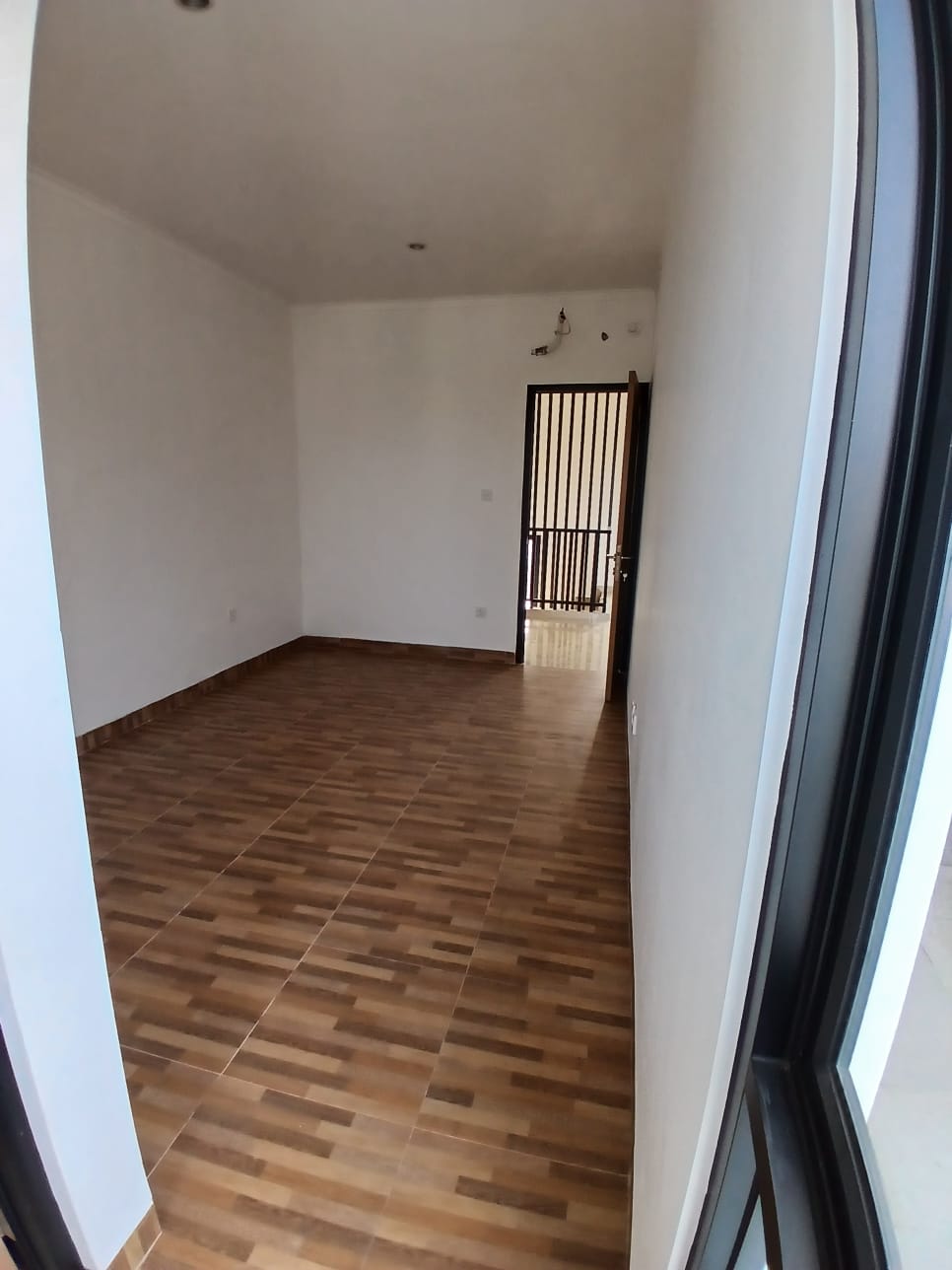 Dijual rumah Baru komplek di Serua, Ciputat, Tangerang Selatan