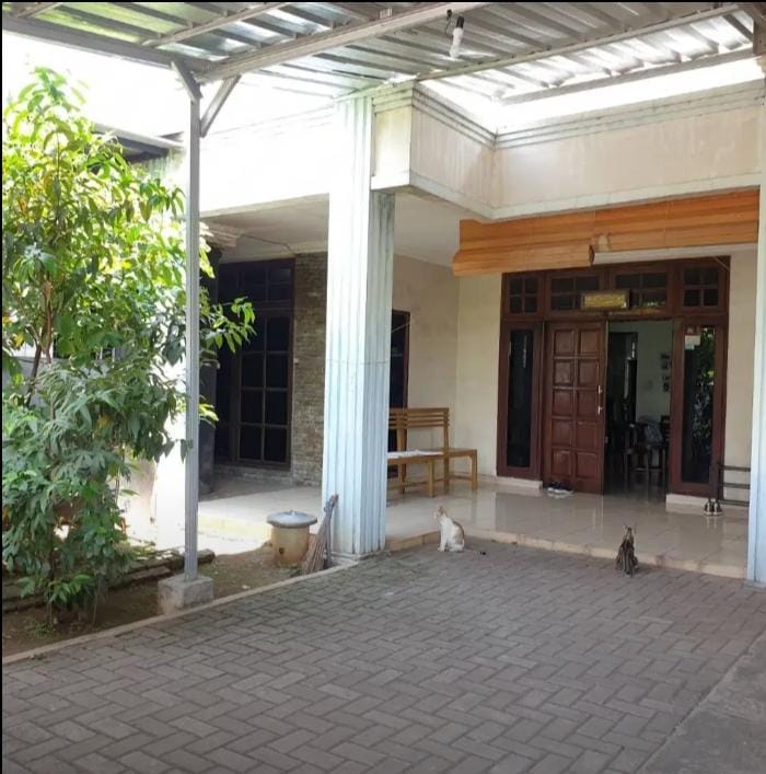 Dijual rumah strategis dekat LRT di Cikunir, Jakasampurna Bekasi