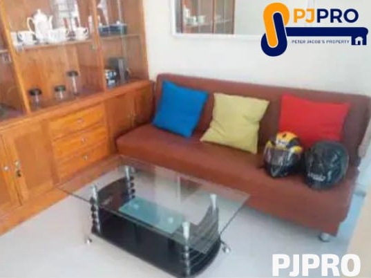 Dijual Rumah Terenovasi Semi Furnished di Grand Mahkota Bekasi