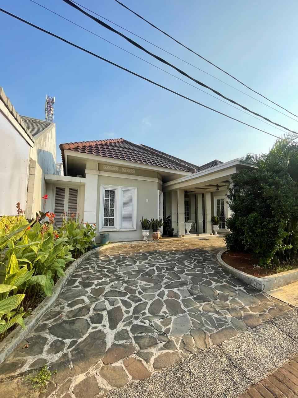 Dijual dan disewakan rumah Nyaman di Cluster di Perumahan Ceger