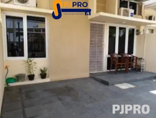 Dijual Rumah Terenovasi Semi Furnished di Grand Mahkota Bekasi