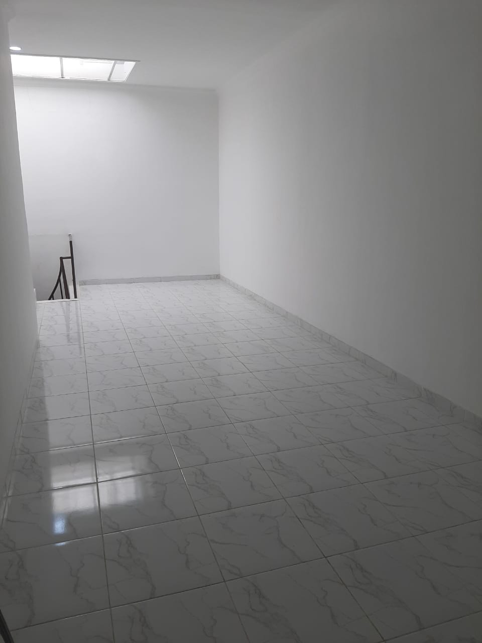 Dijual rumah komplek siap huni di Modernland, Kelapa indah