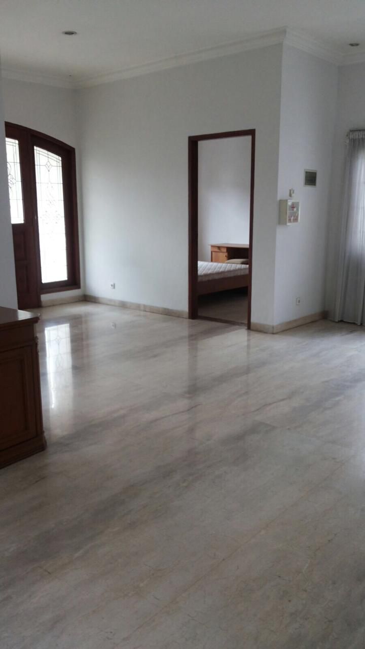 Disewakan rumah komplek private di Kemang, Bangka
