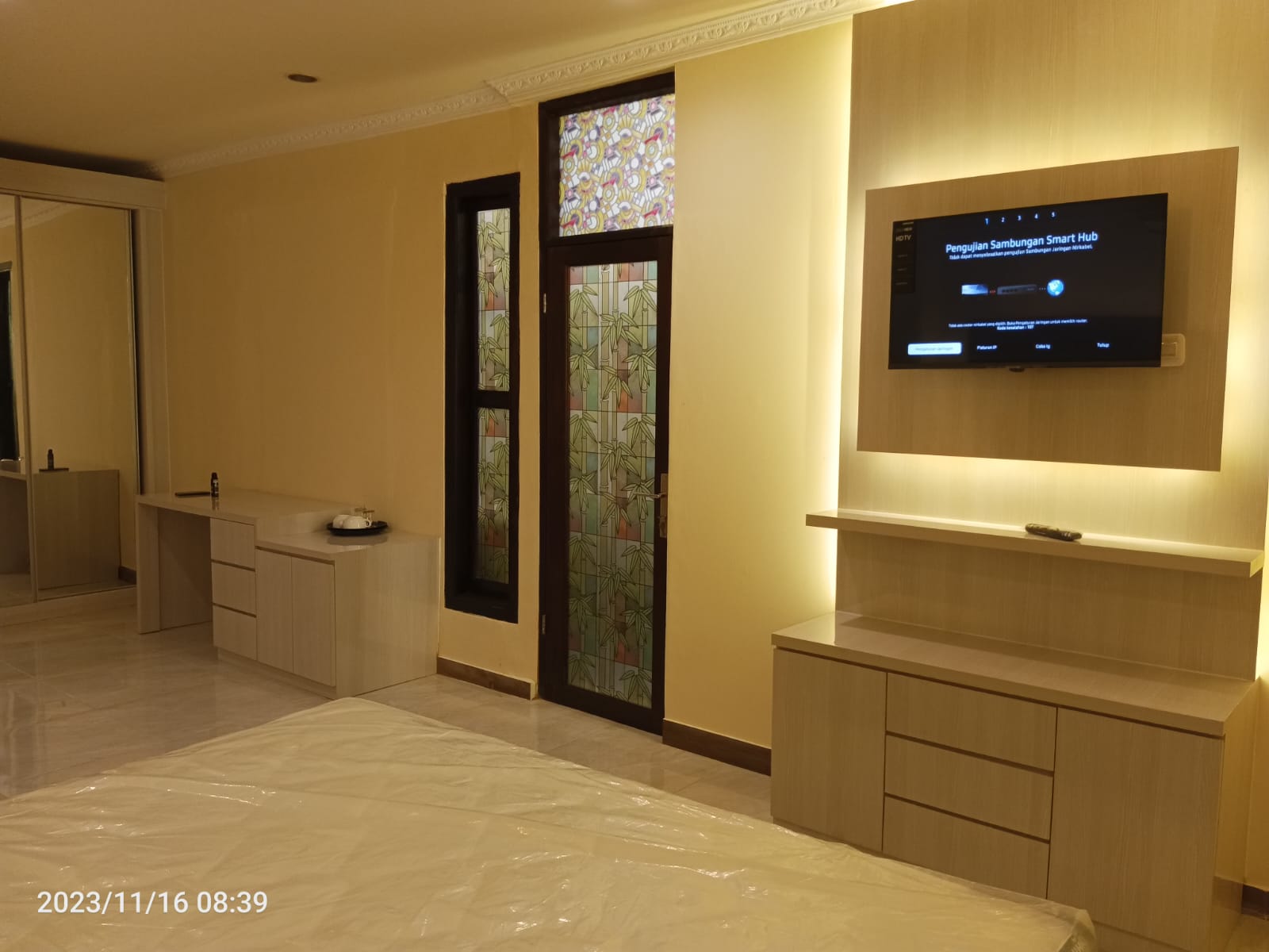 Dijual rumah ethnic Jawa (Baru Renov)  DI Lebak Bulus, Cilandak