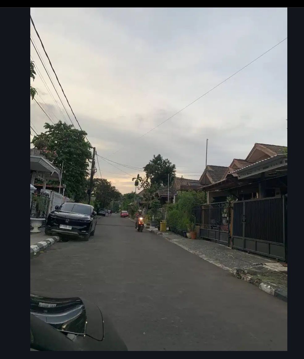 Dijual rumah komplek baru renov di Margonda, Beji, Depok
