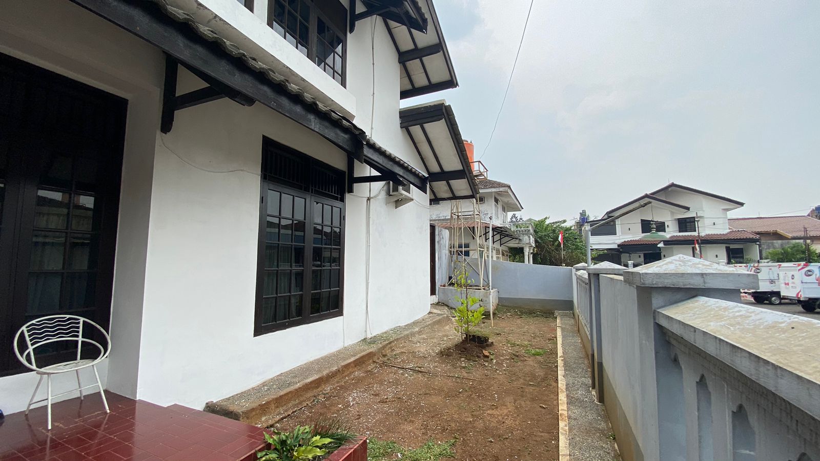 Dijual rumah di komplek mewah di area Cinere Raya,Cinere, Depok