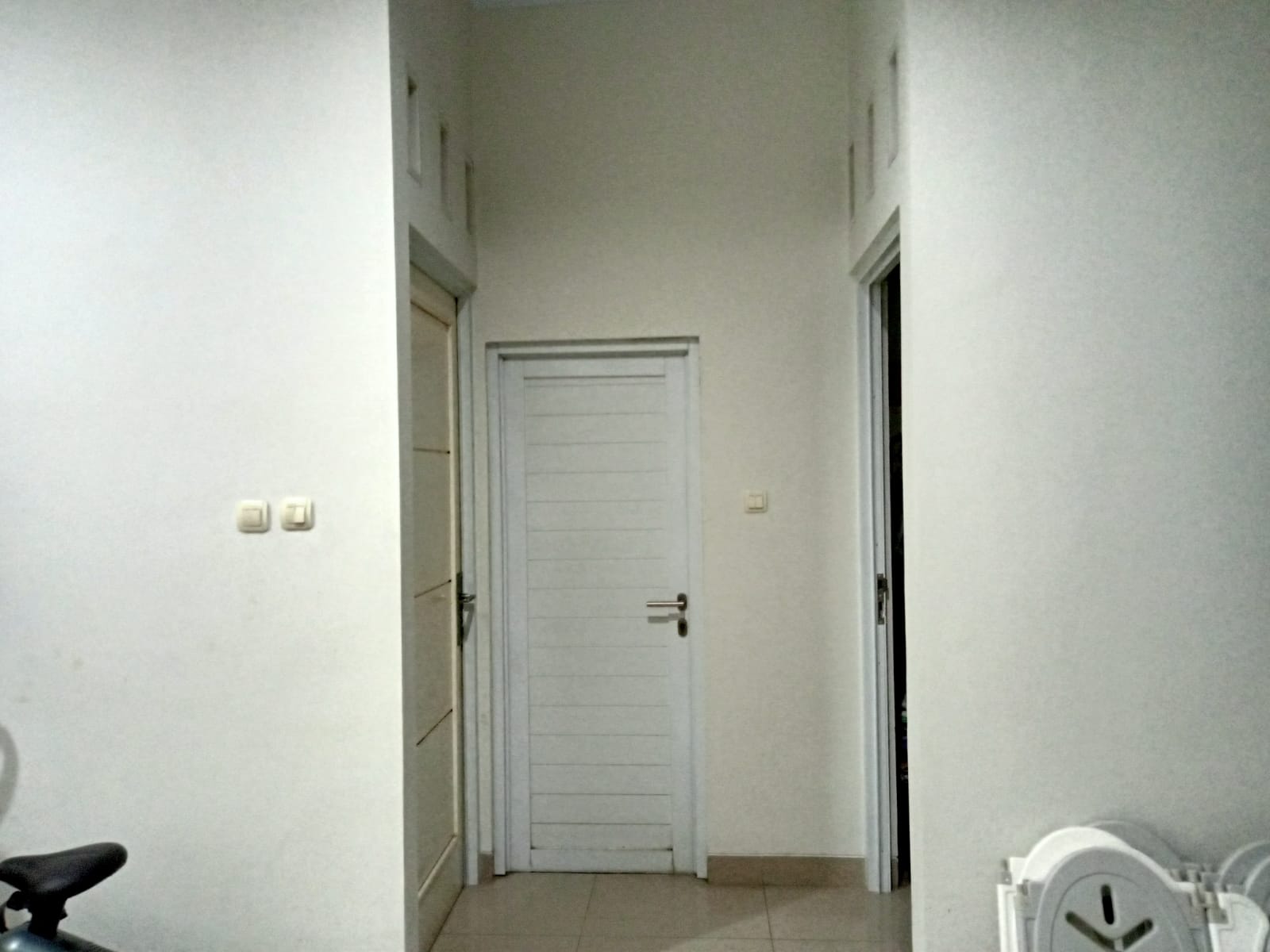 Dijual rumah tusuk sate cantik di Perumahan Permata Pamulang