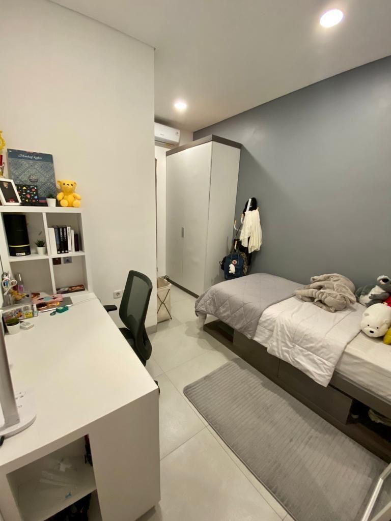 Dijual rumah cantik minimalis di Pondok Labu, Cilandak