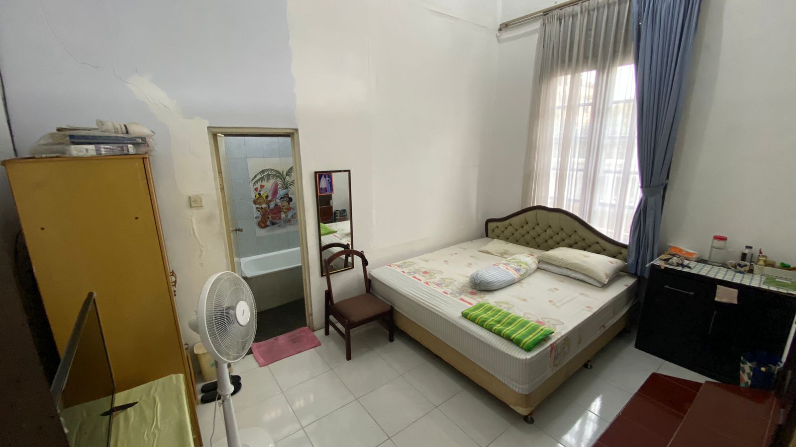 Dijual rumah di komplek mewah di area Cinere Raya,Cinere, Depok