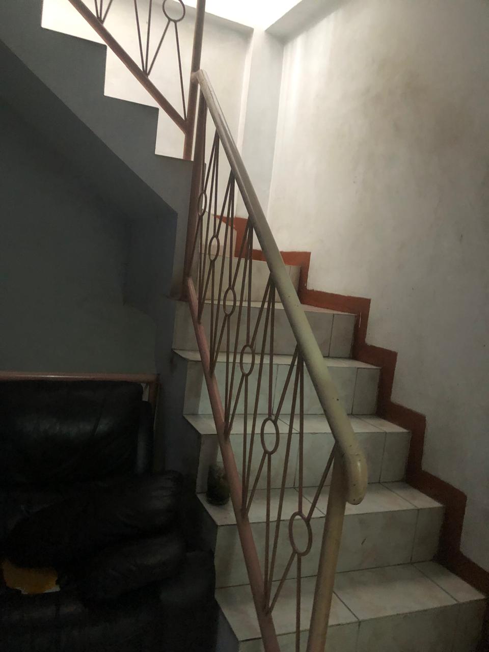 Dijual rumah bentuk ruko di Mangga Besar Jakarta Barat