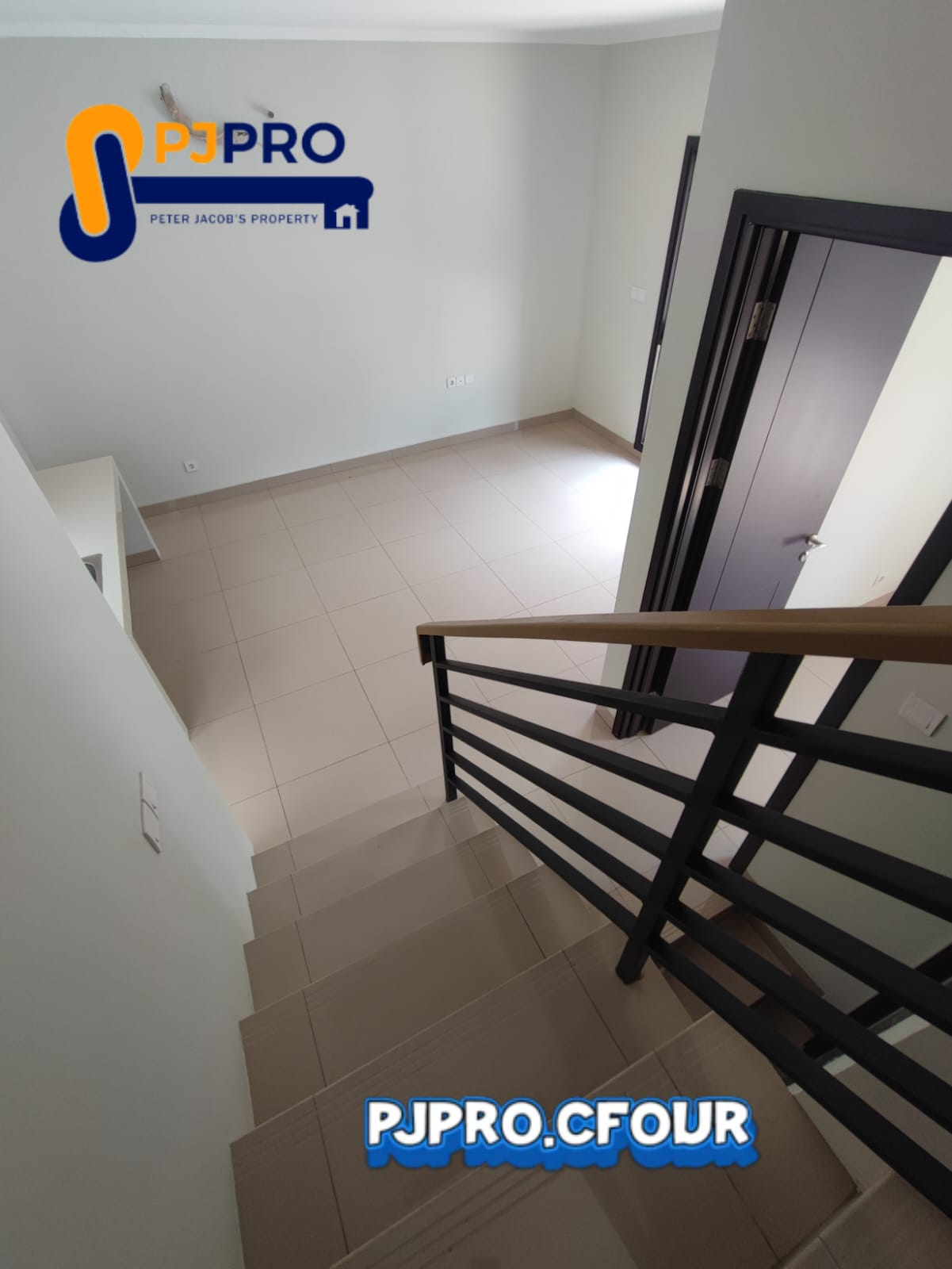 Dijual Rumah Siaphuni di Summarecon Crown Gading Cluster Regia