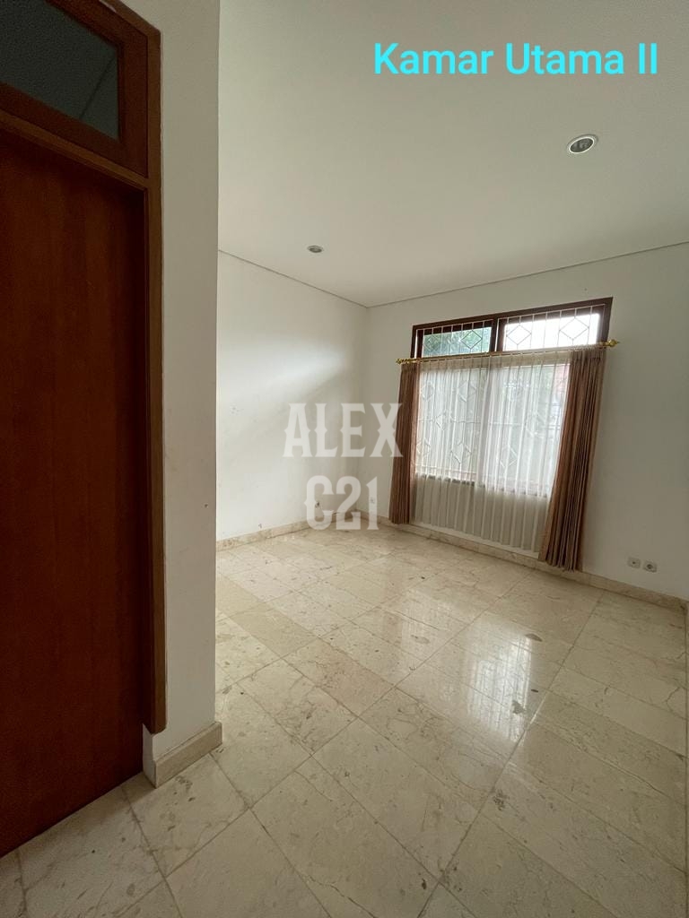 Dijual rumah 2 Lantai di Radio Dalam, Jakarta Selatan