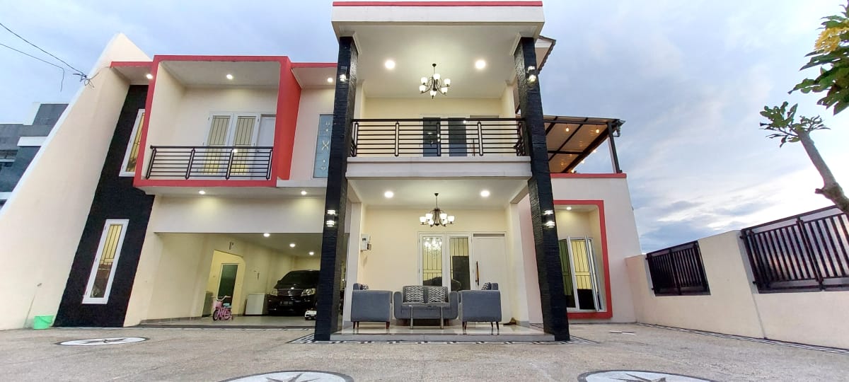Dijual rumah mewah dengan swimming pool Kebagusan, Pasar Minggu