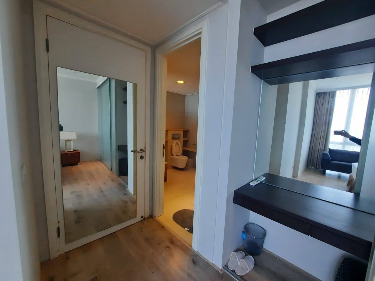 Disewakan Apartemen VUE lT 32 Ciputra World Surabaya European