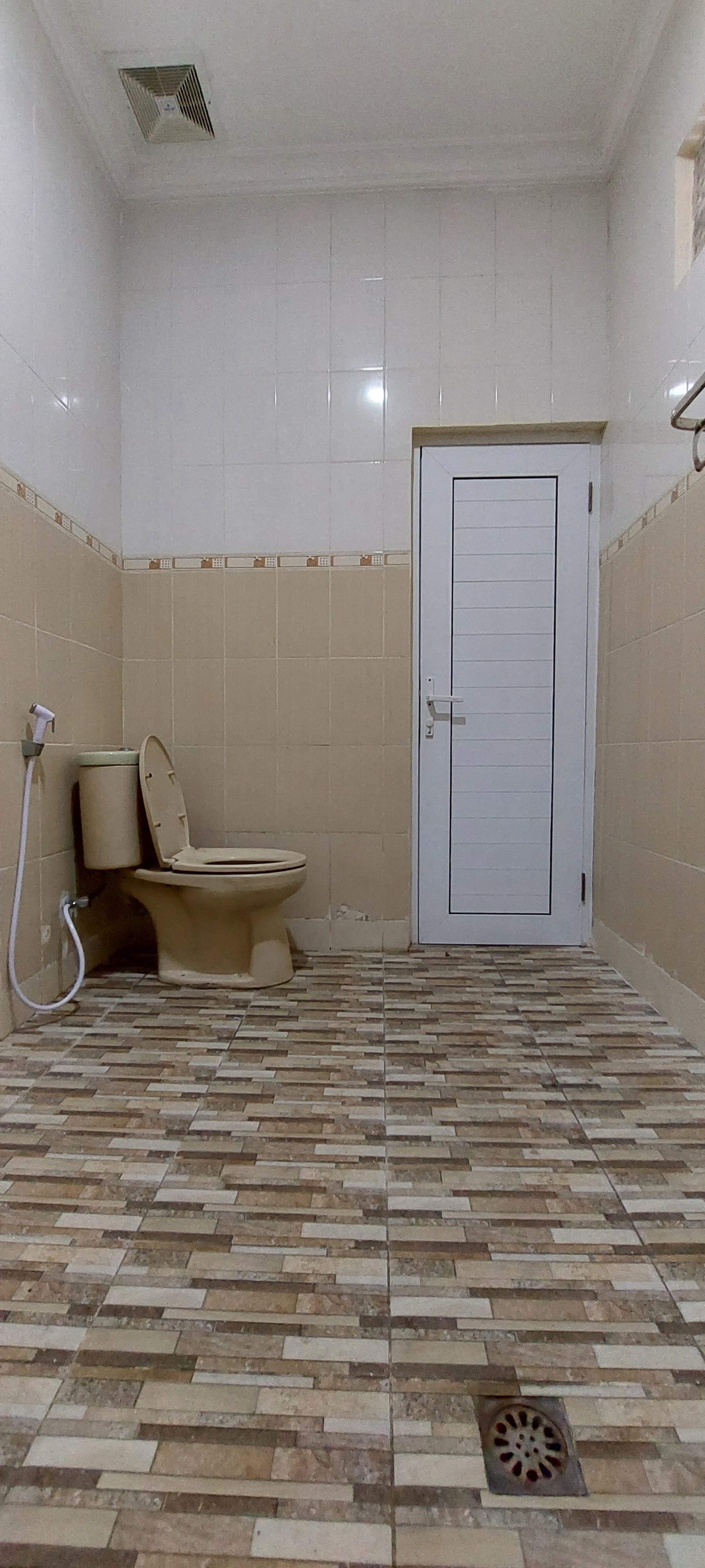 Dijual rumah mewah dengan swimming pool Kebagusan, Pasar Minggu