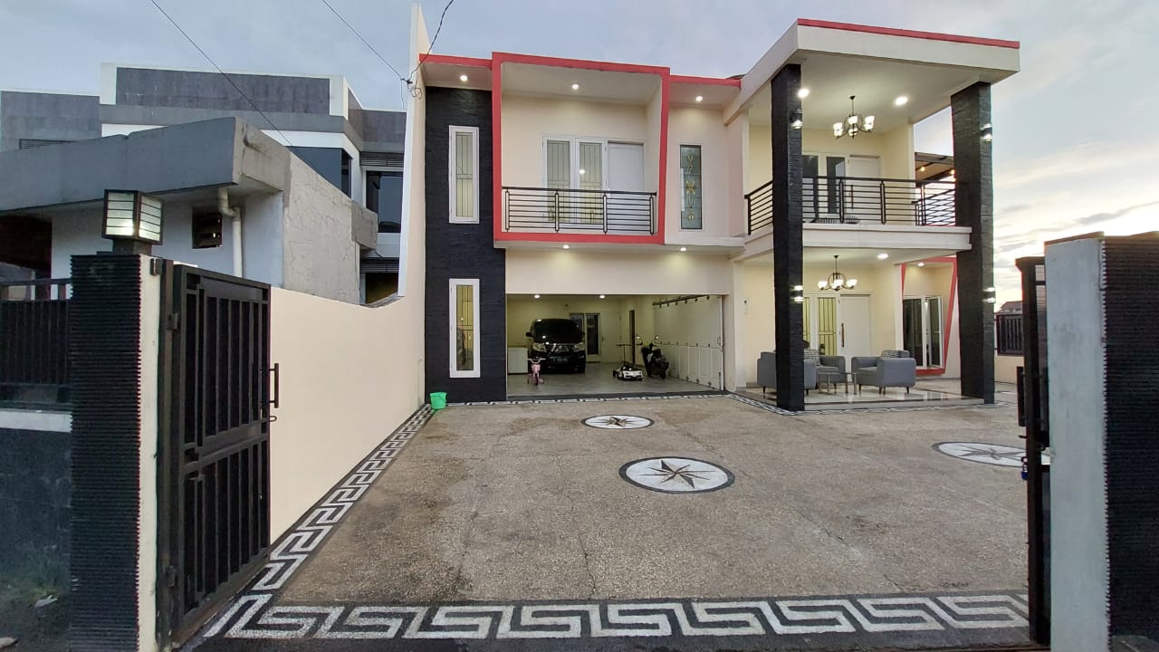 Dijual rumah mewah dengan swimming pool Kebagusan, Pasar Minggu