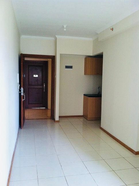 Disewa apartemen Grand Palace Kemayoran semi furnished siaphuni