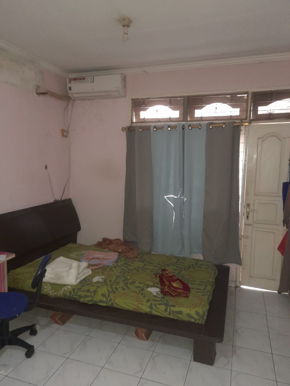 Dijual rumah komplek di Jatimakmur, Pondok Gede, Kota Bekasi