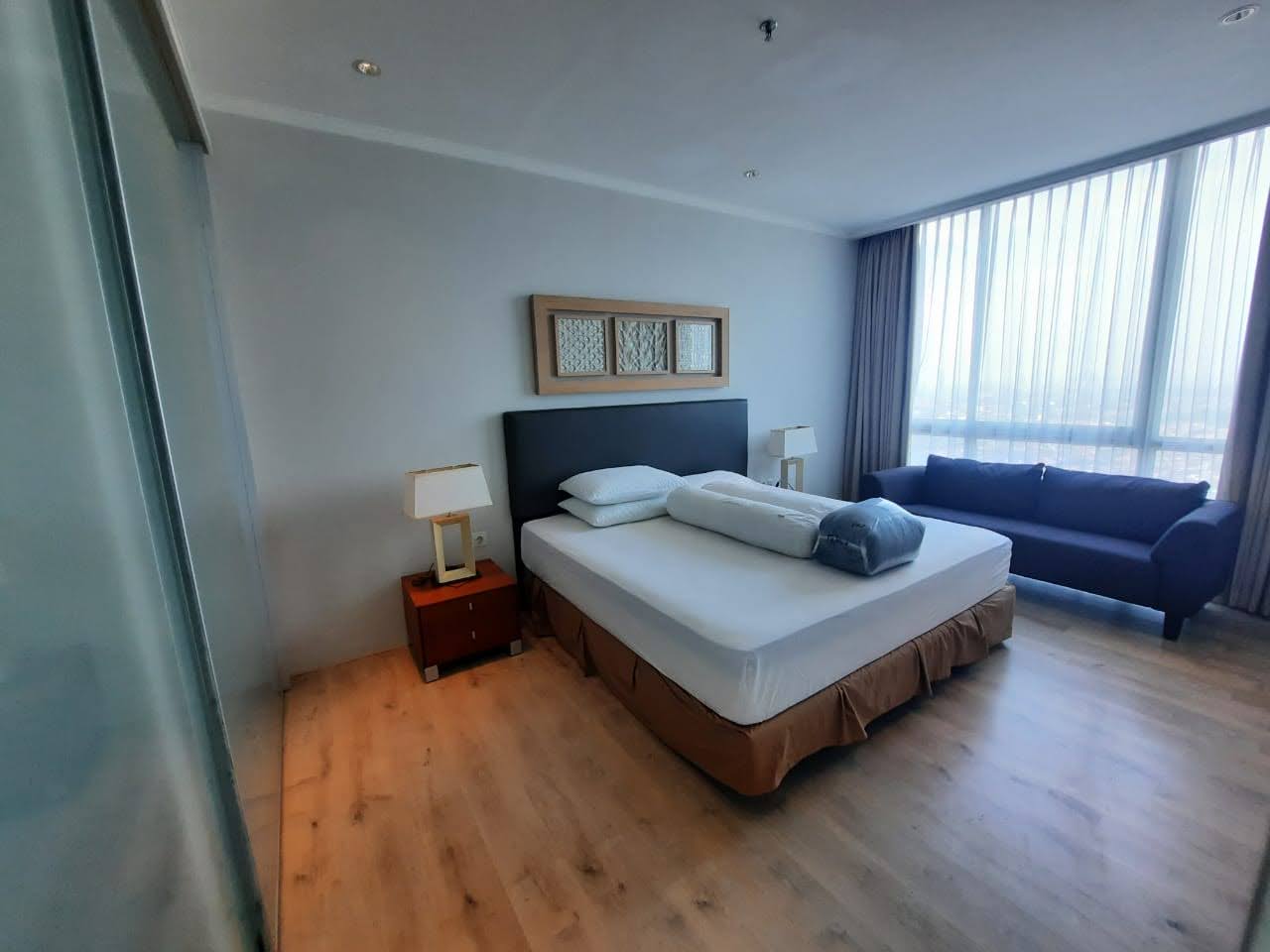 Disewakan Apartemen VUE lT 32 Ciputra World Surabaya European
