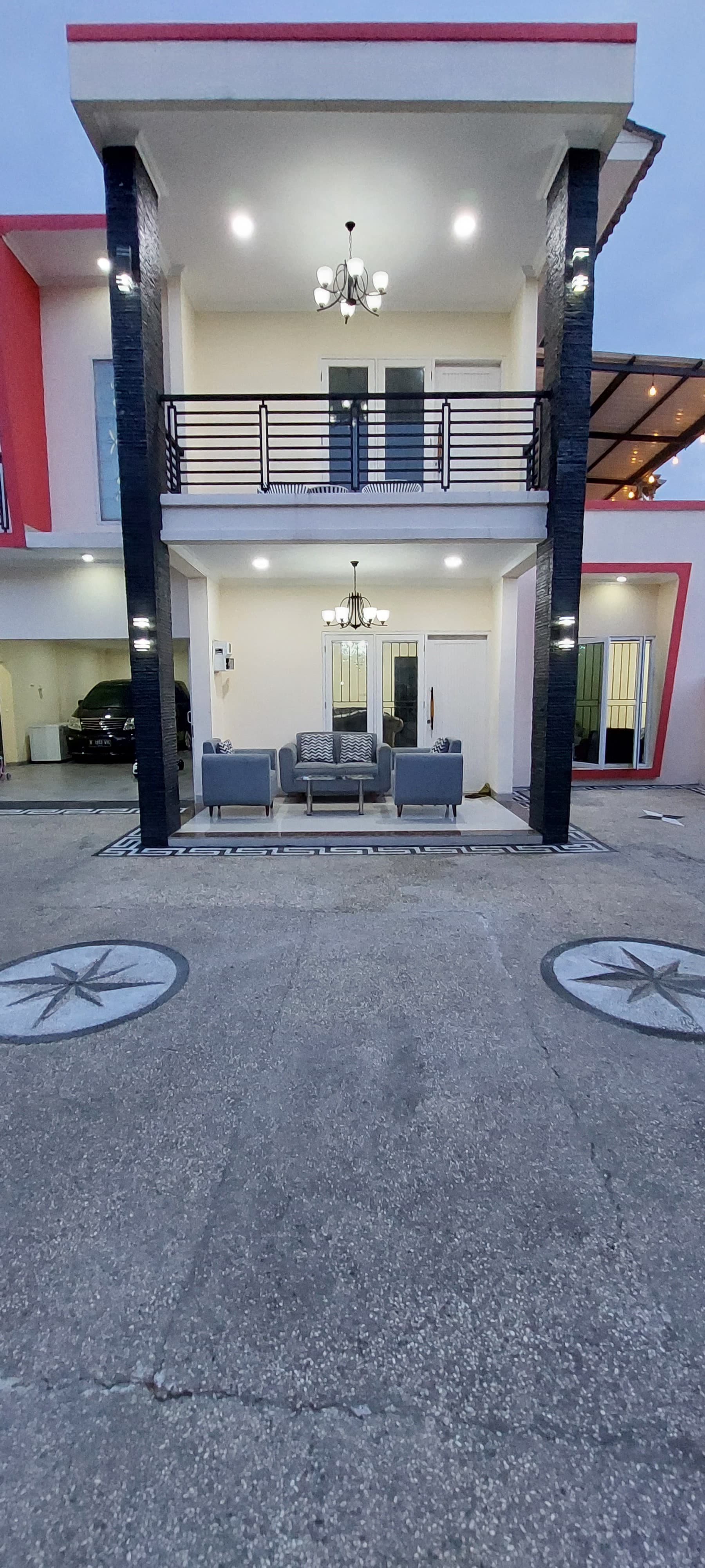 Dijual rumah mewah dengan swimming pool Kebagusan, Pasar Minggu