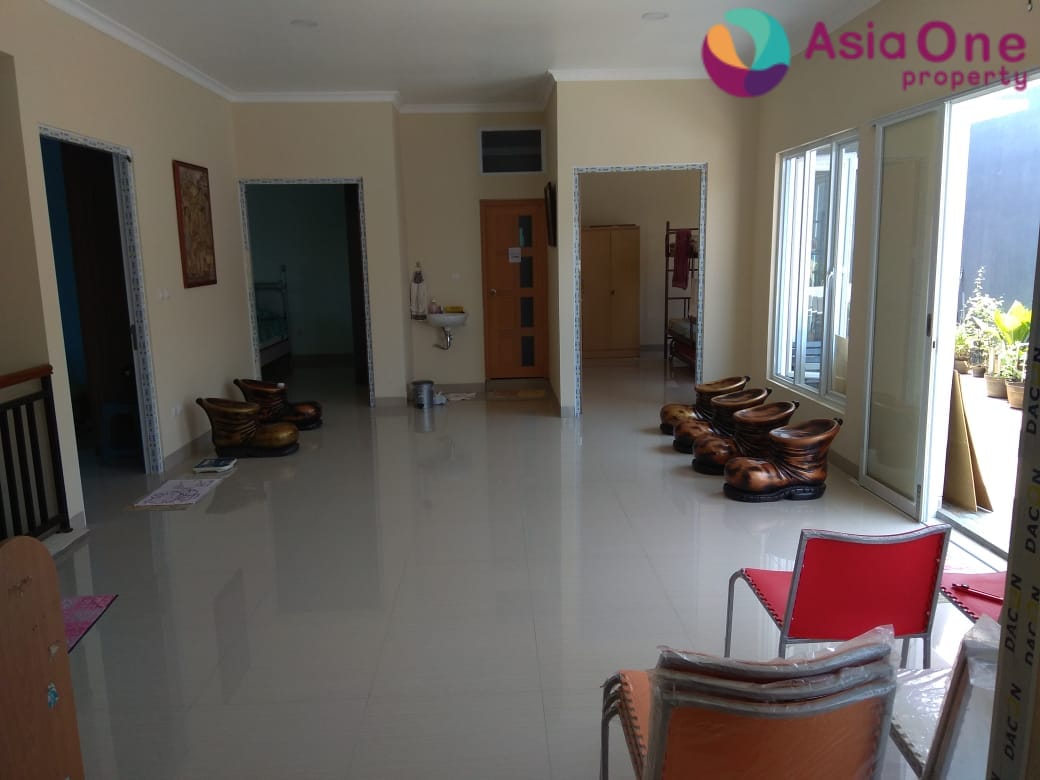Dijual rumah minimalis asri di Villa Melati Mas Tangerang