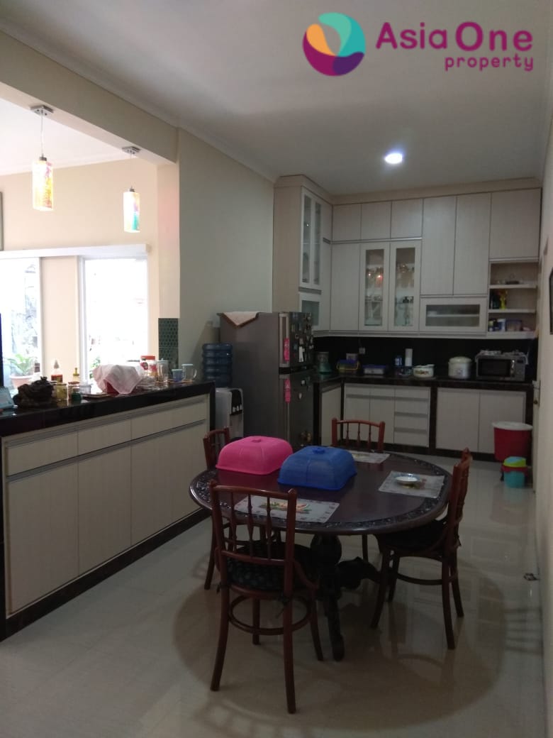 Dijual rumah minimalis asri di Villa Melati Mas Tangerang