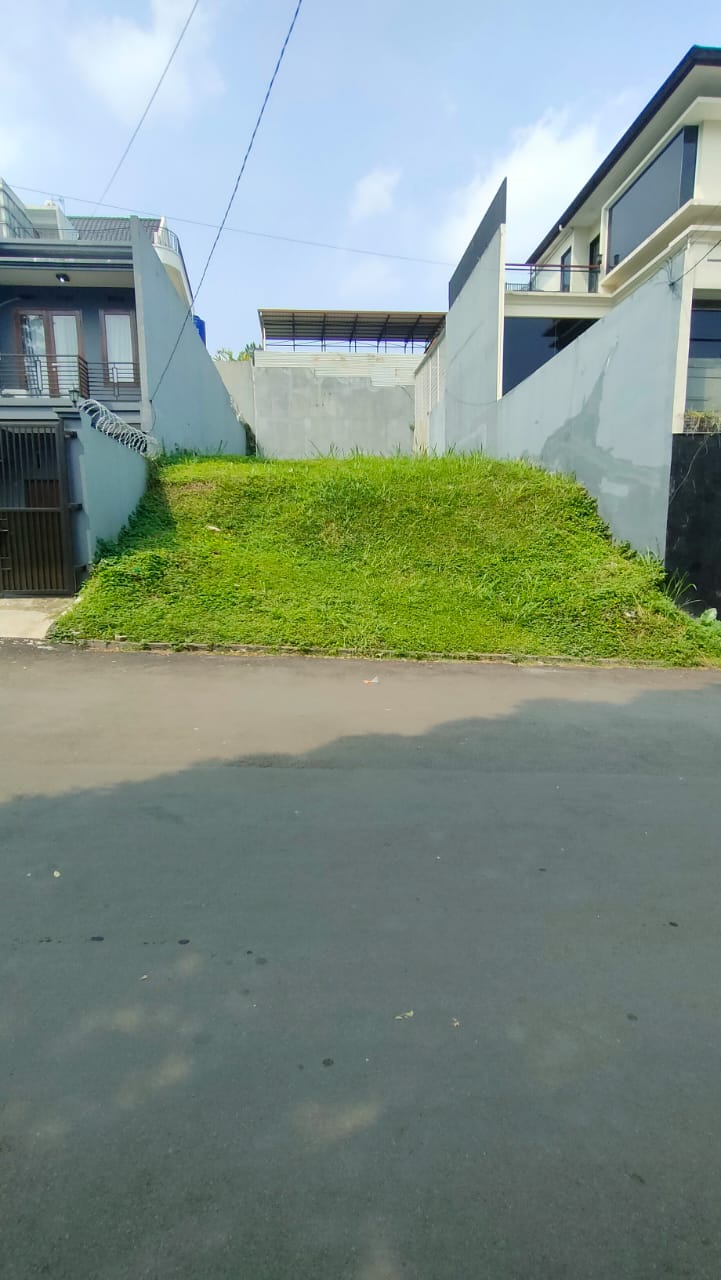 HARGA SPESIAL & JARANG ADA !!! Dijual Tanah di Pondok Hijau