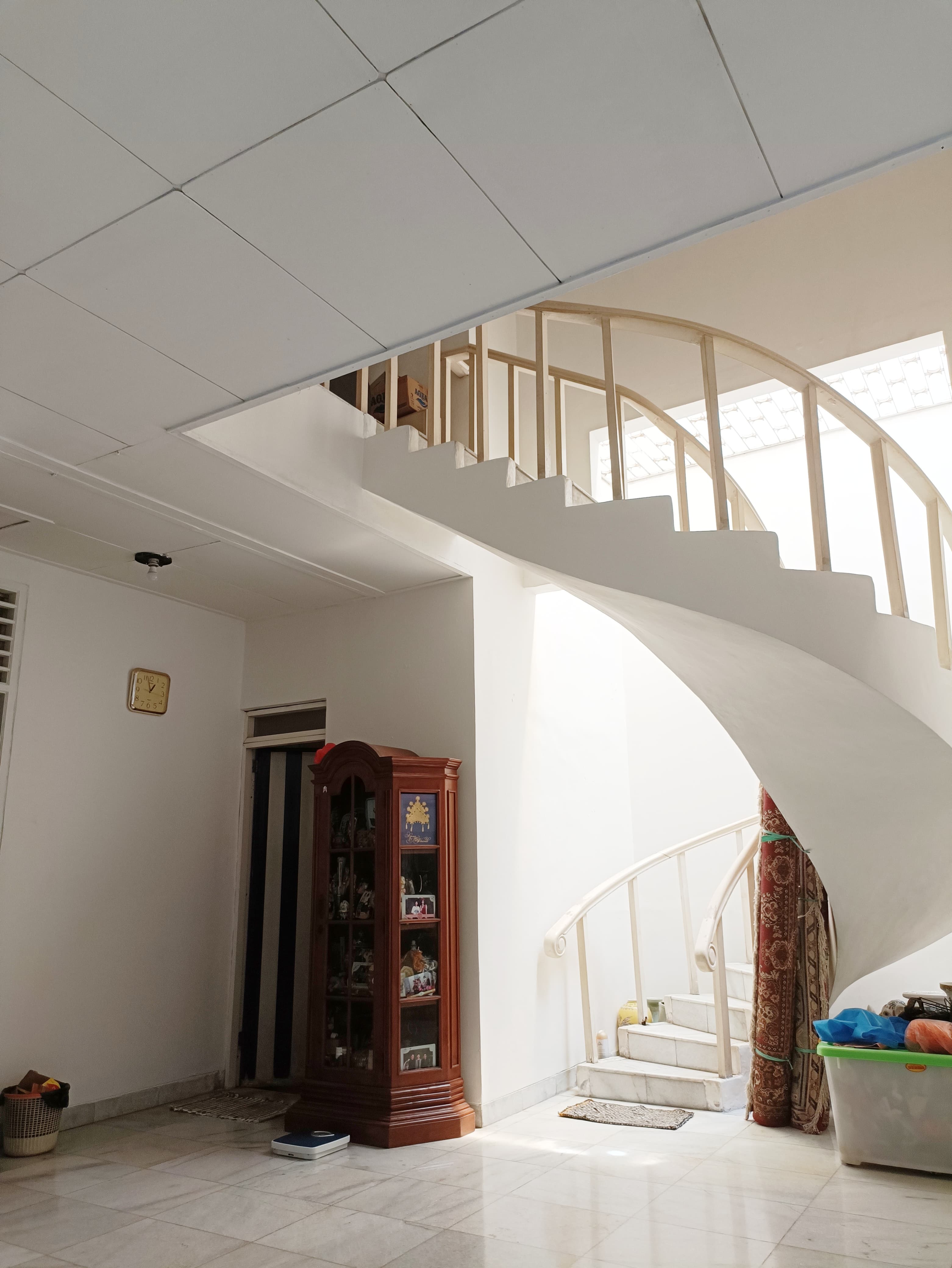 Dijual rumah diarea komplek di area Kemanggisan, Palmerah