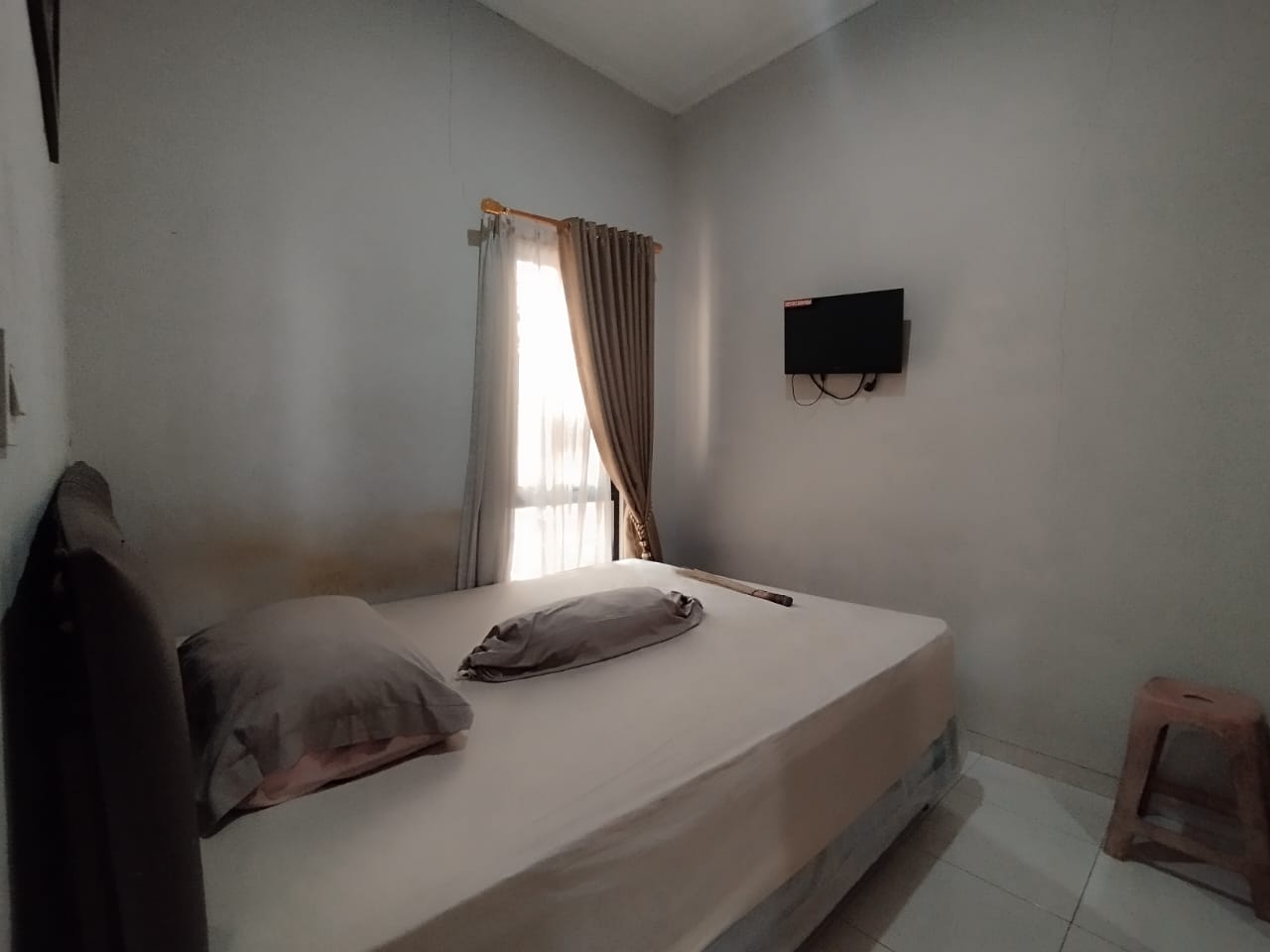 Rumah Cantik Harga Terjangkau! Siap Huni & Bebas Banjir!