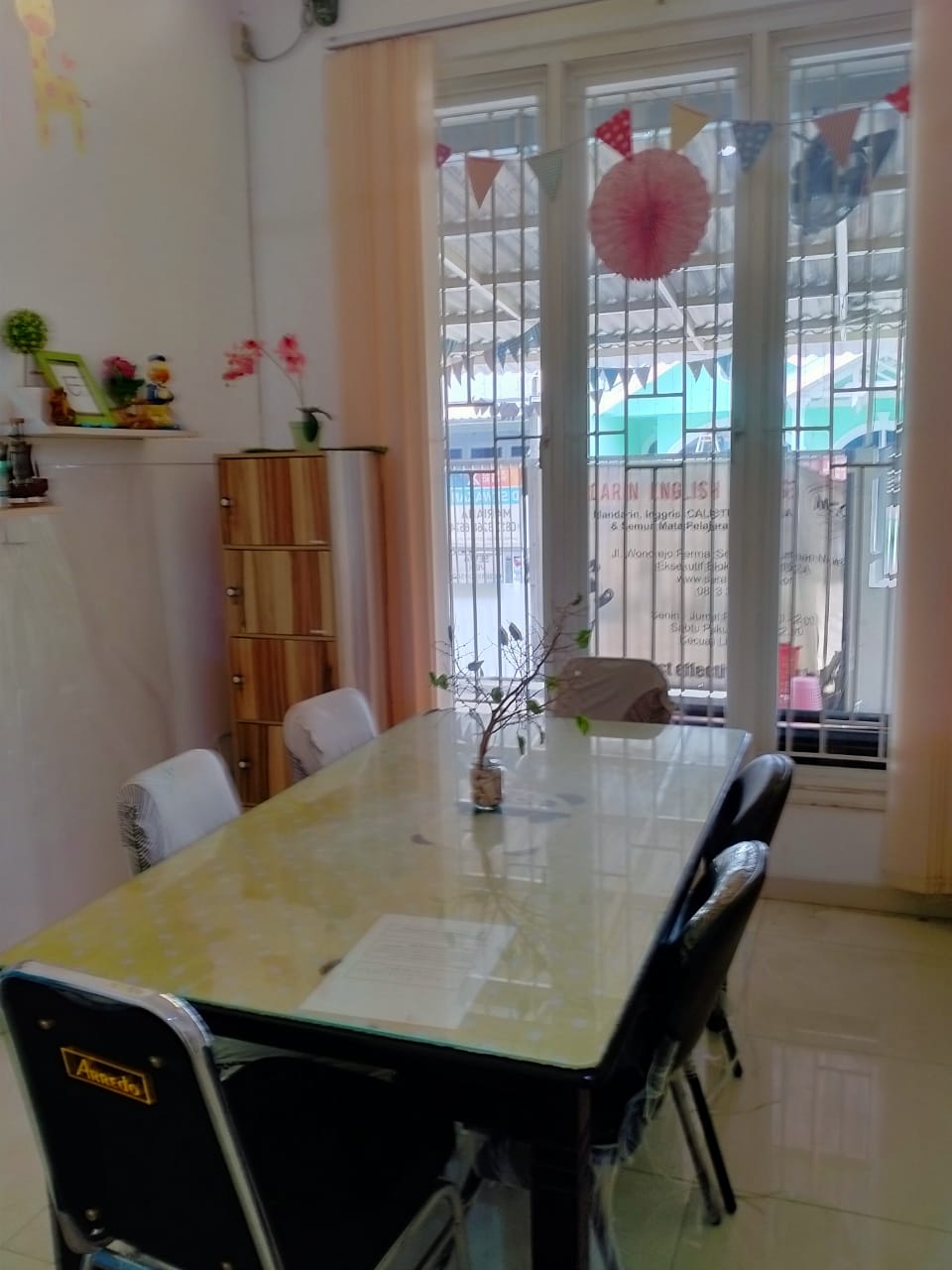 JUAL Perum NIRWANA EKSEKUTIF Rumah bentuk Kantor Surabaya Timur
