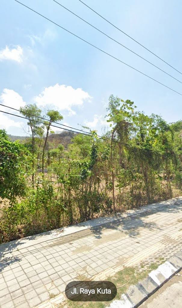 DIJUAL TANAH STRATEGIS di Pusat Keramaian MANDALIKA-LOMBOK