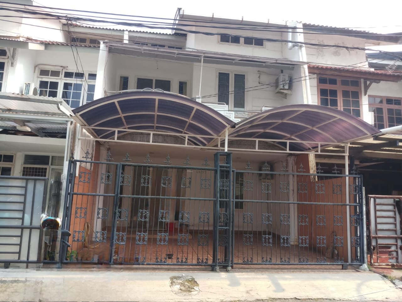 Disewa rumah siaphuni di Janur Asri Kelapa Gading