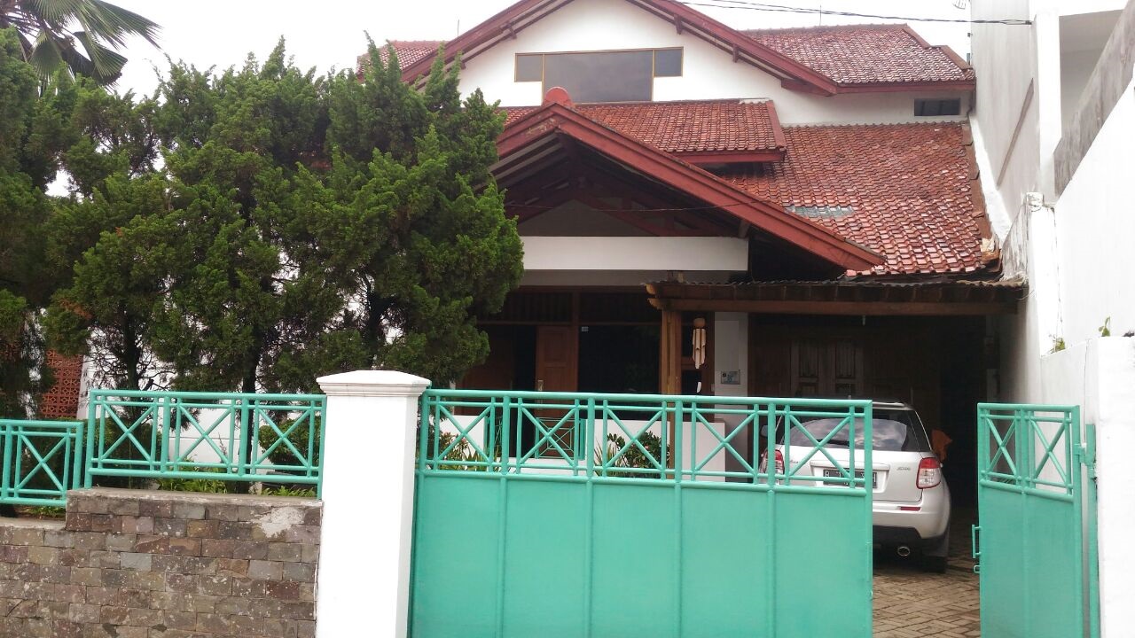 Dijual rumah komplek luas 549m2 di Kalibata, Pancoran, Jakarta