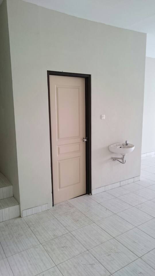 Dijual ruko dibawah pasaran Di Ciledug, Kebayoran Lama, Jakarta