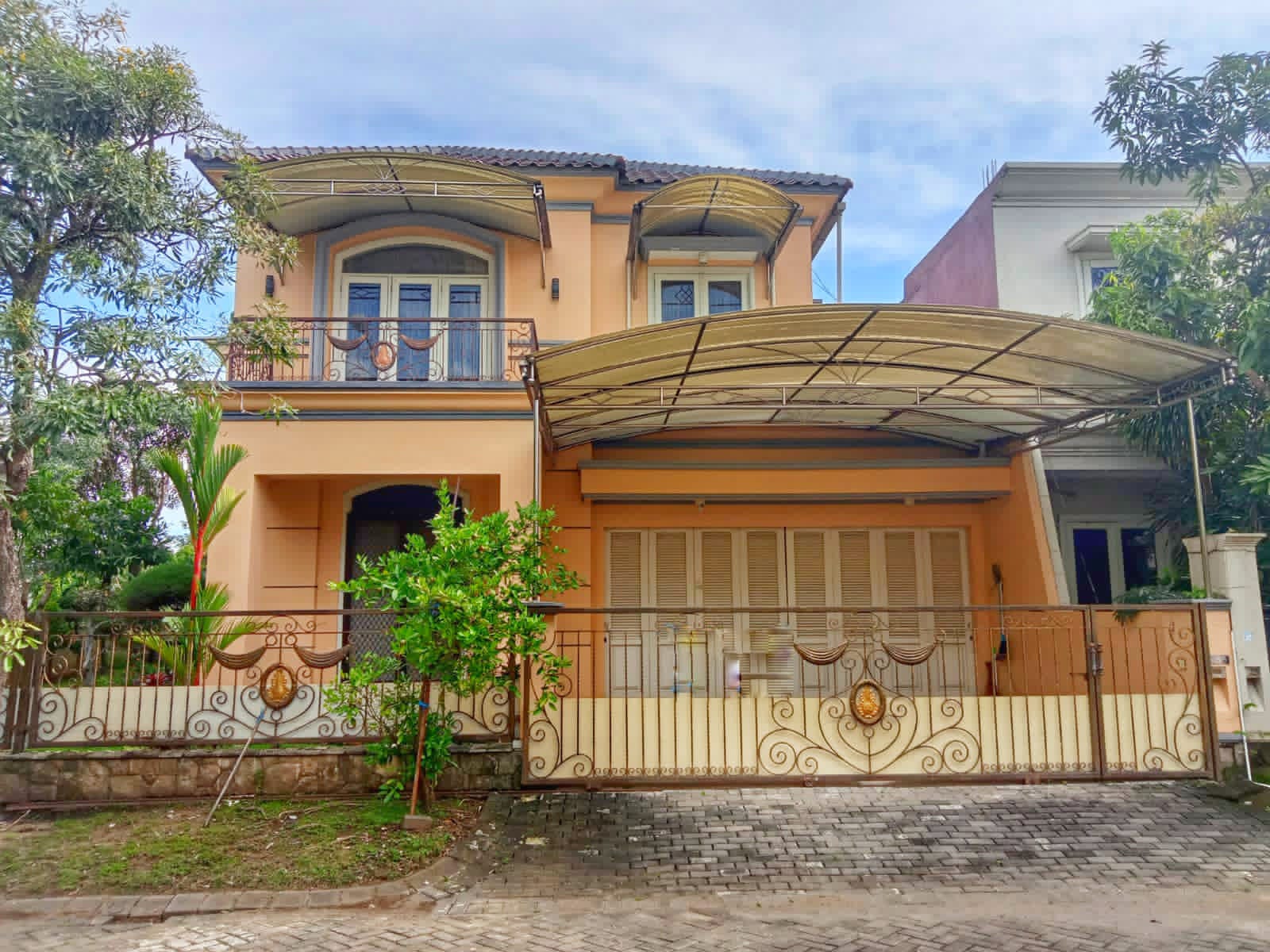 JUAL Rumah WISATA BUKIT MAS 2 LUXEMBOURG, Full Furnish Siap HunI