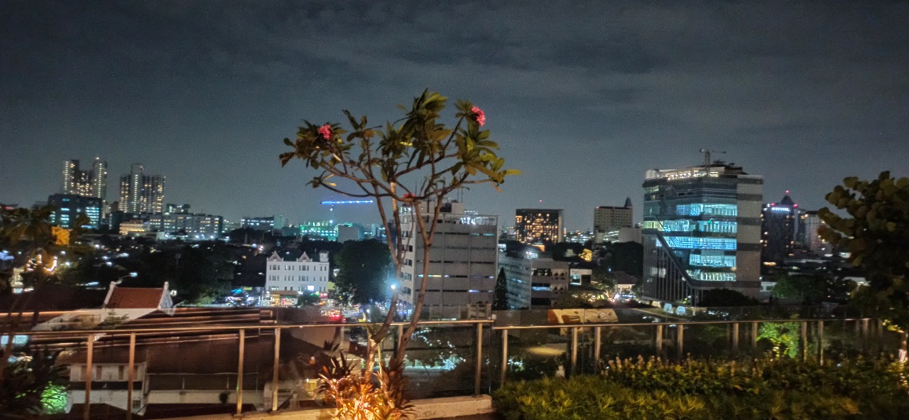 Disewa apartemen Menteng Park furnished 2BR