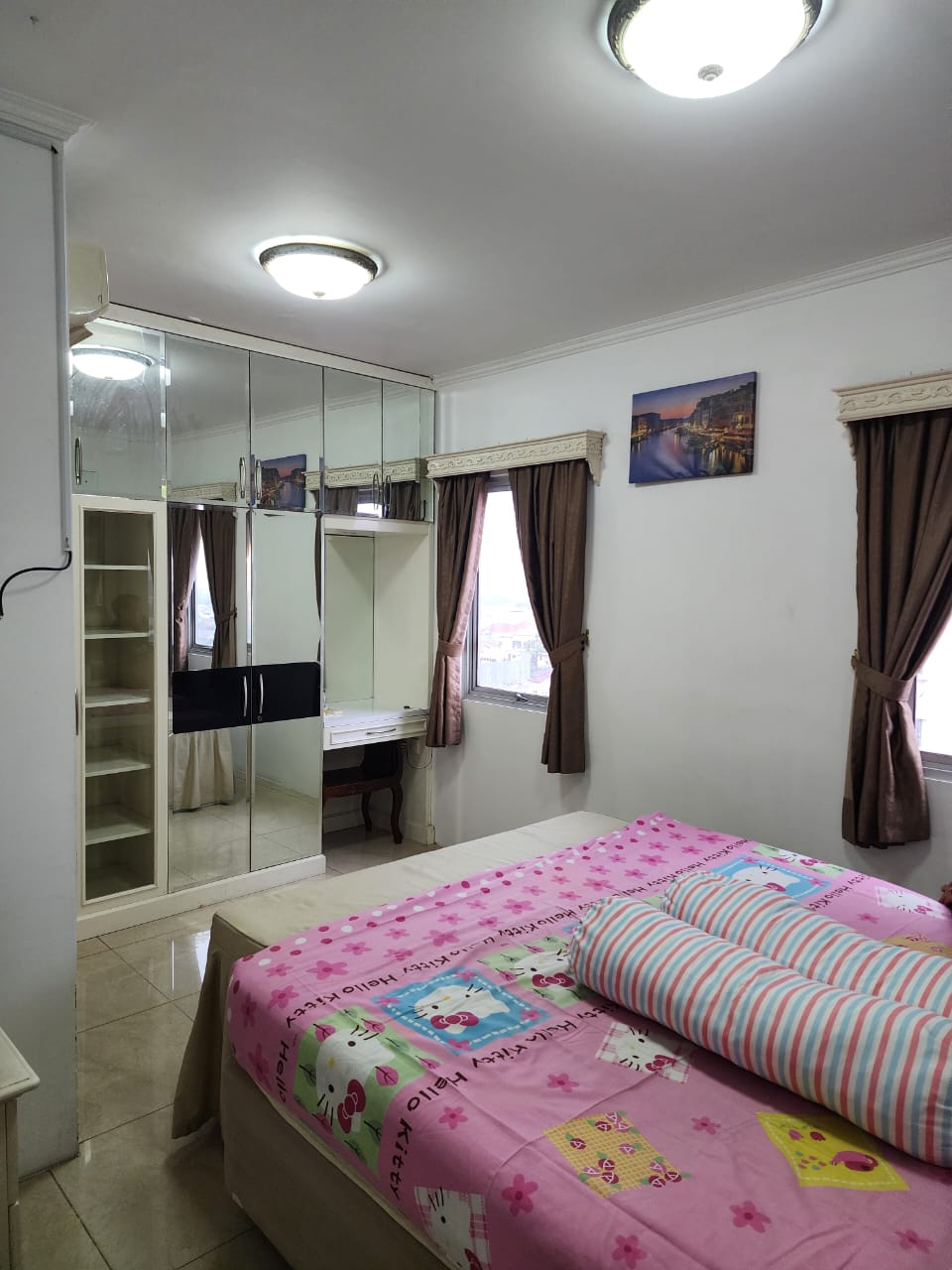 Dijual/Disewa apartemen Gading Mediterania furnished 3BR